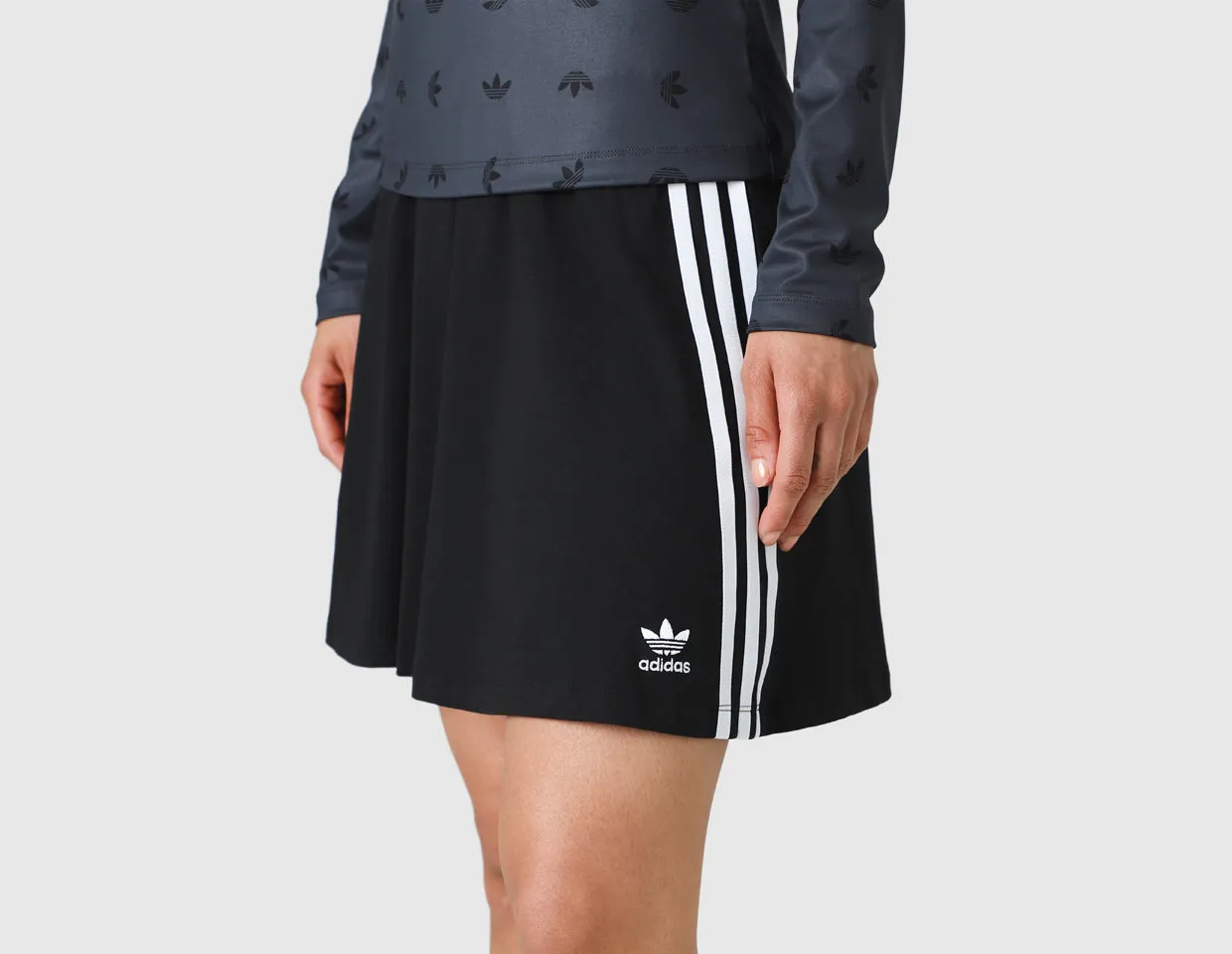 adidas Originals Women's 3-Stripes Skirt / Black