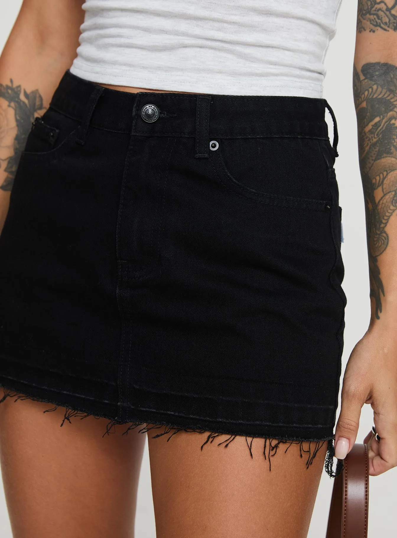 Aster Mini Skirt Black