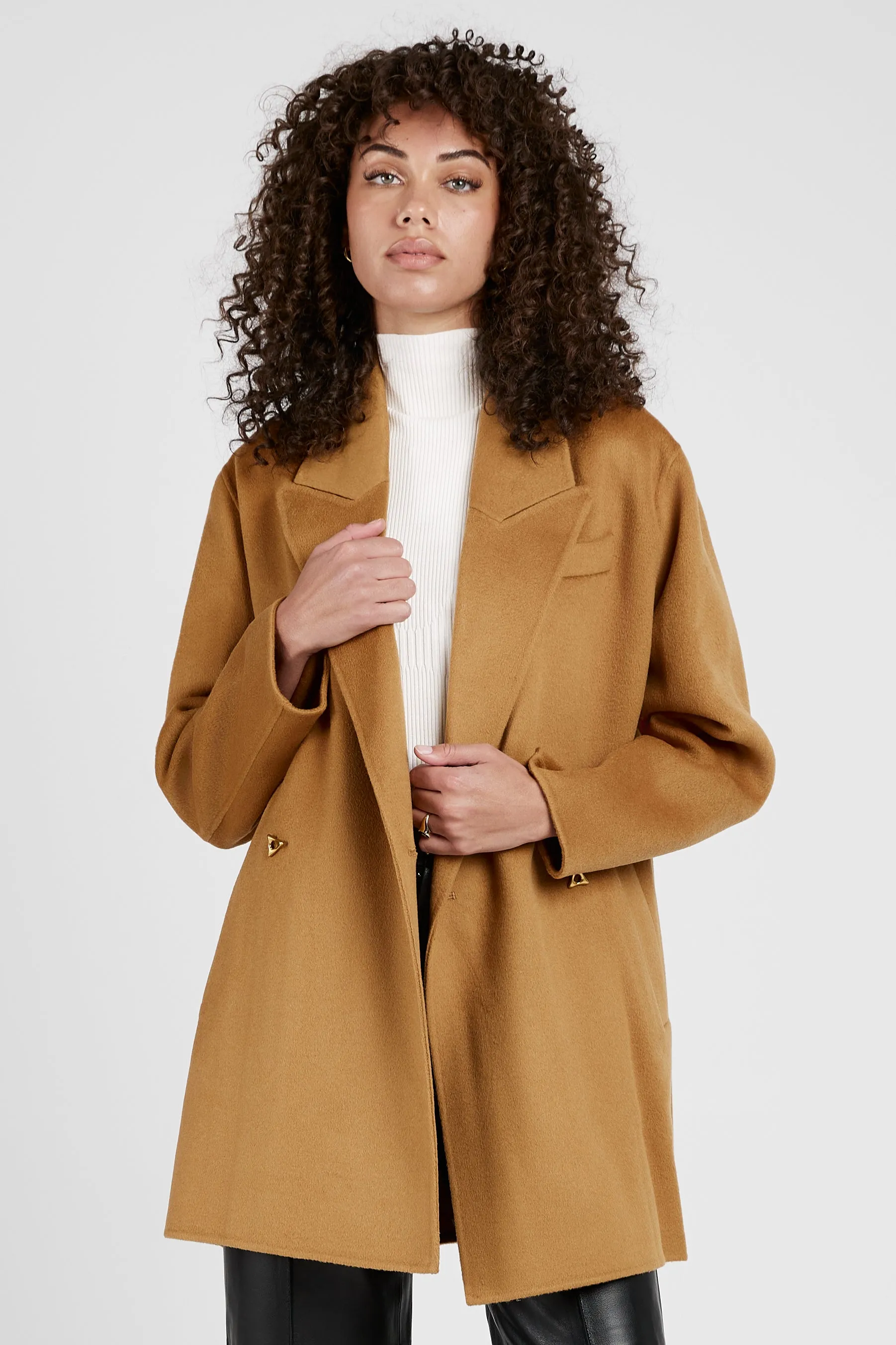 Cavendish Cashmere Wool Coat in Tan