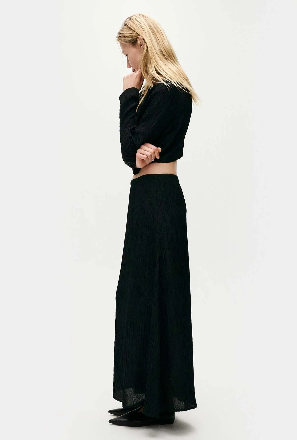 Crinkle Long Bias Cut Skirt - Black