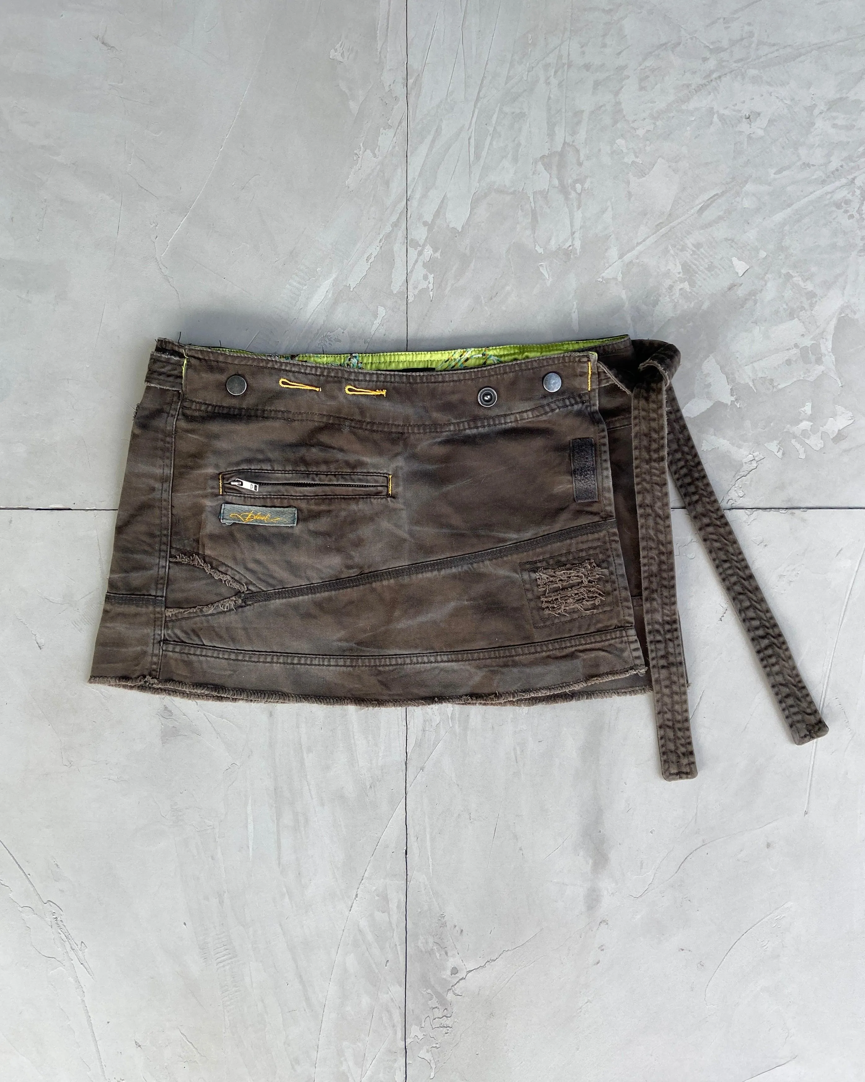 DIESEL 00'S KHAKI WRAP MINI SKIRT - M