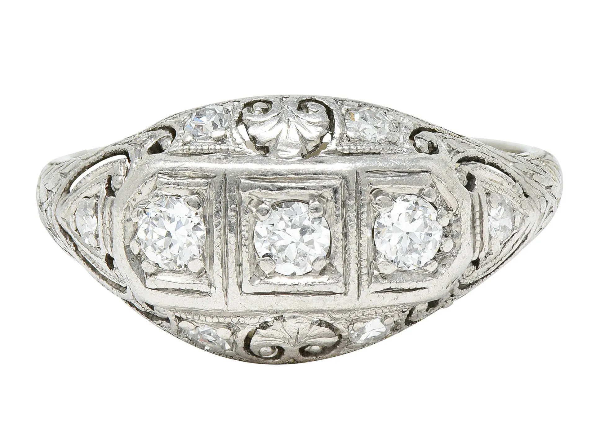 Fulmer & Co. 0.50 CTW Diamond 19 Karat White Gold Palm Leaf Bombe Band Ring