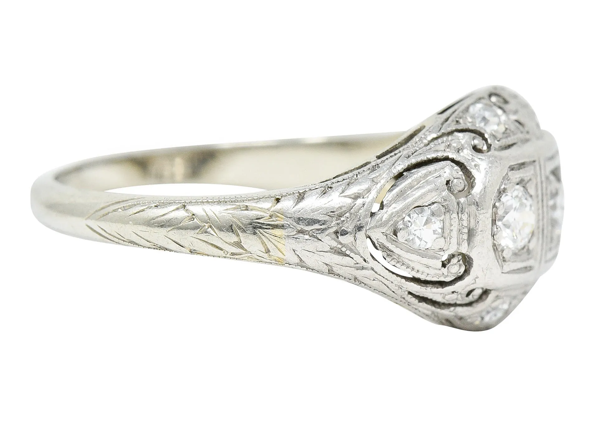 Fulmer & Co. 0.50 CTW Diamond 19 Karat White Gold Palm Leaf Bombe Band Ring