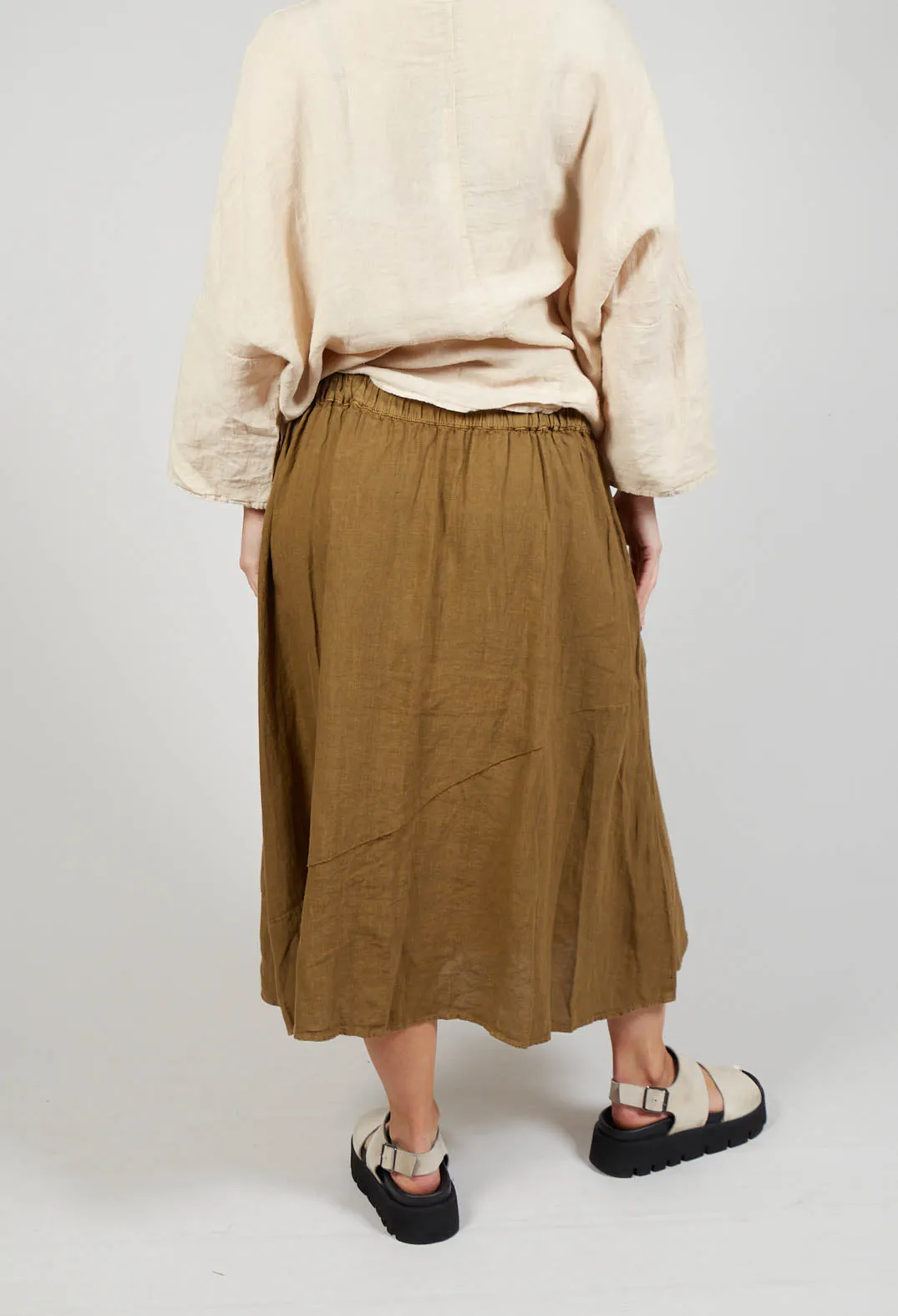 Haga Skirt in Kaki