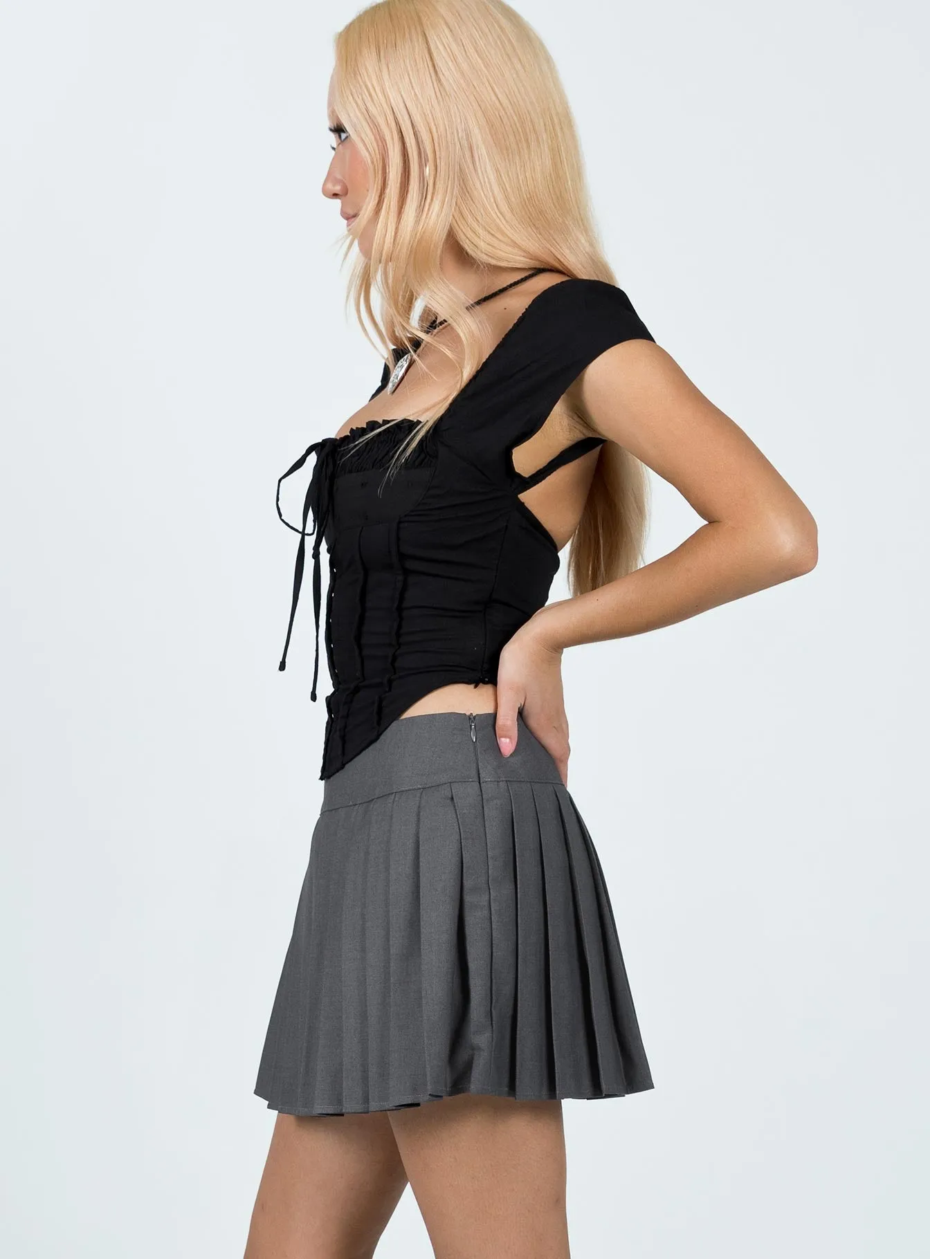 Kierce Pleated Mini Skirt Grey