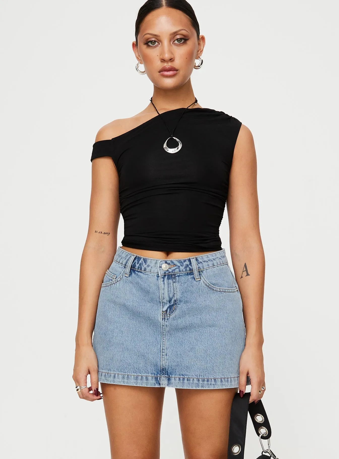 Nique Denim Mini Skirt Light Wash Petite