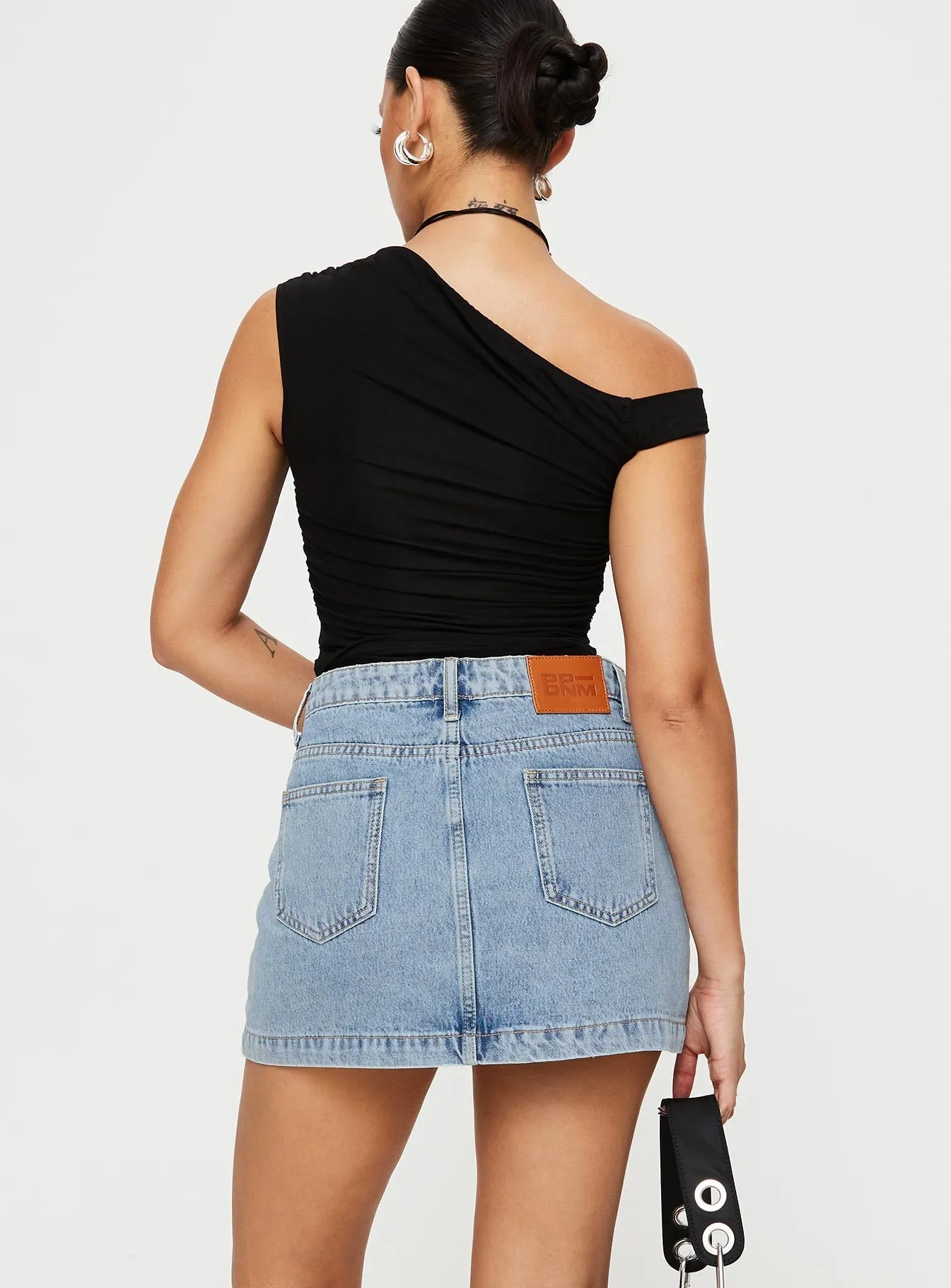 Nique Denim Mini Skirt Light Wash Petite