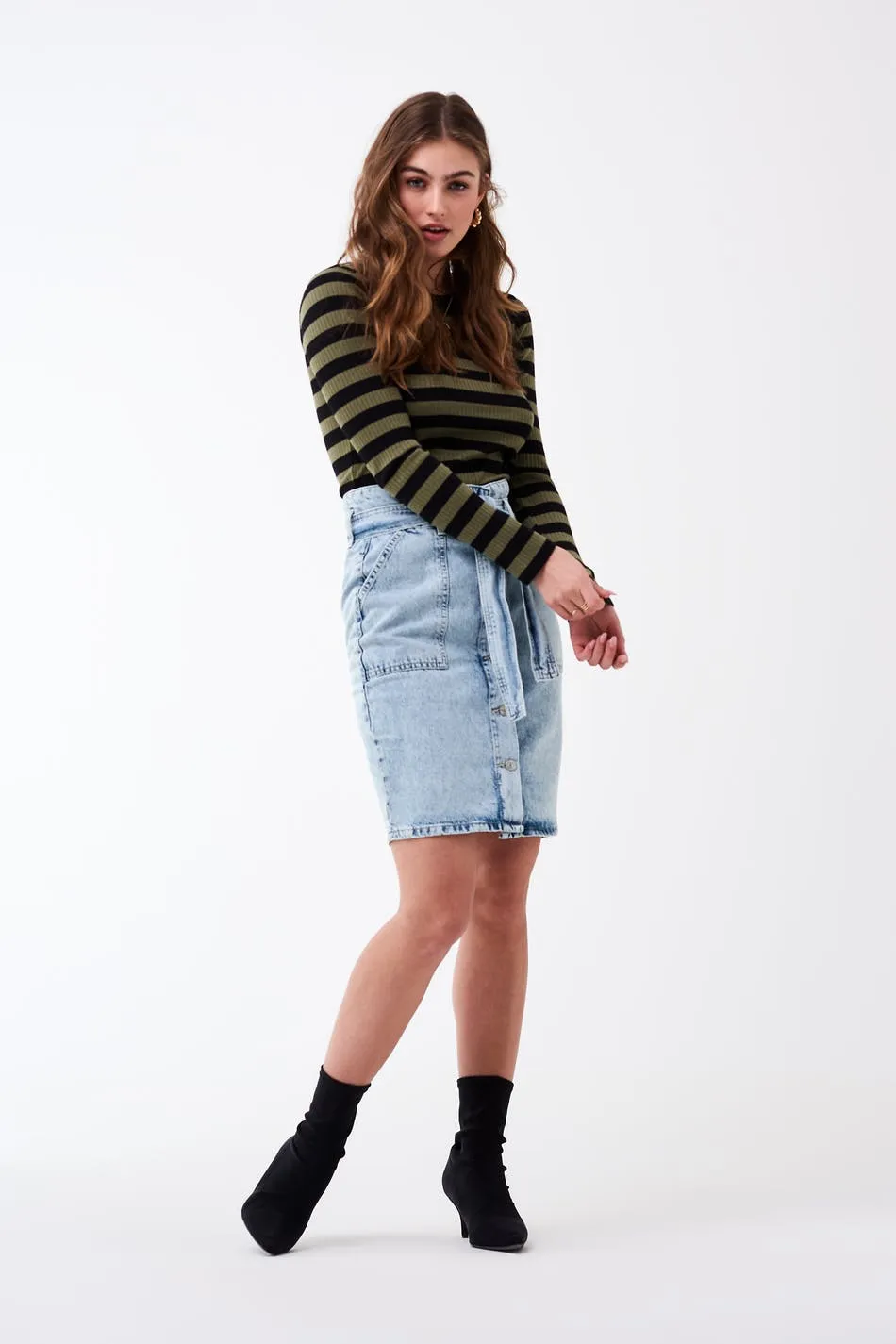 Paperbag button up denim skirt