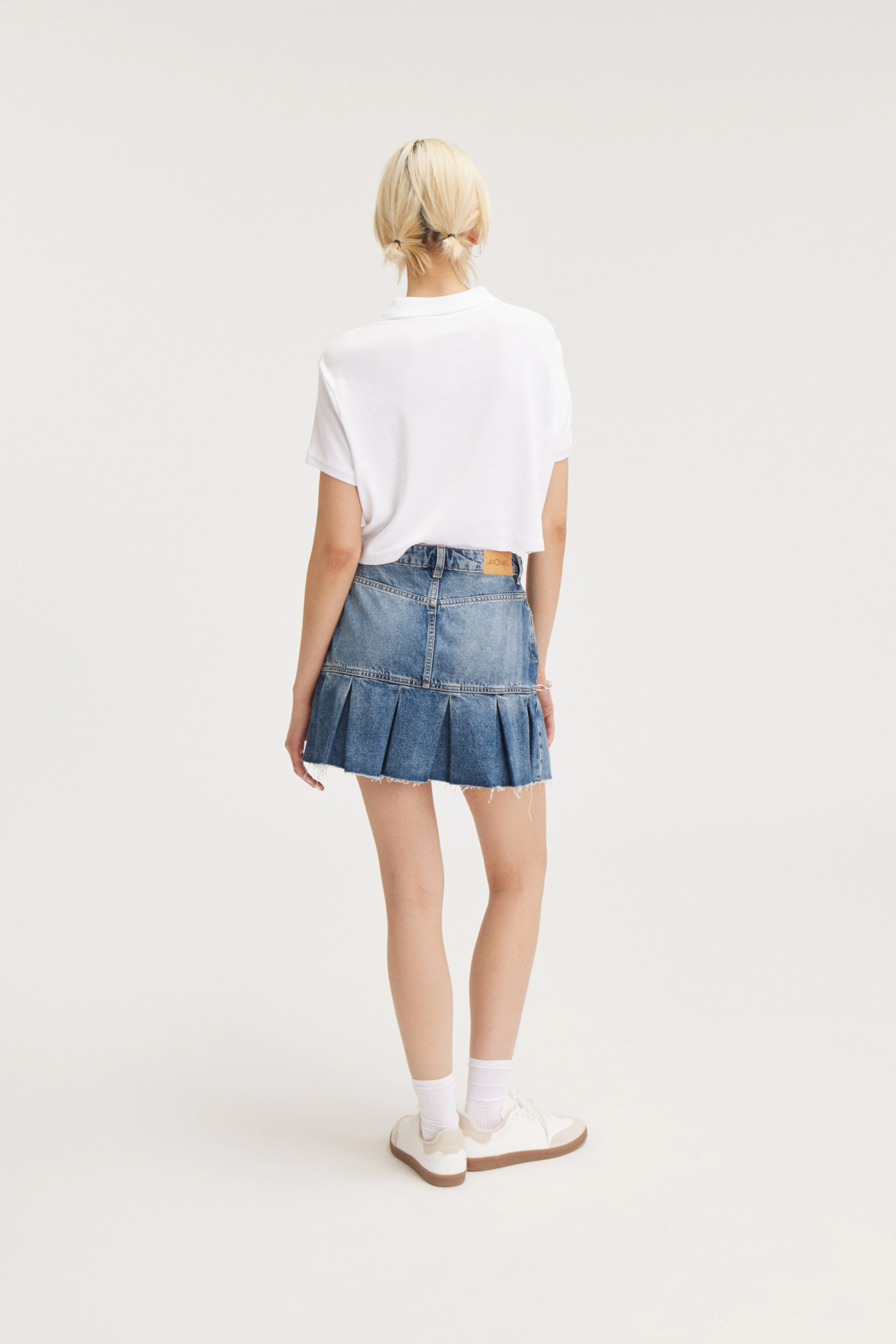 Pleated Mini Denim Skirt - Regular waist - Short - Starling Blue - Ladies | H&M GB