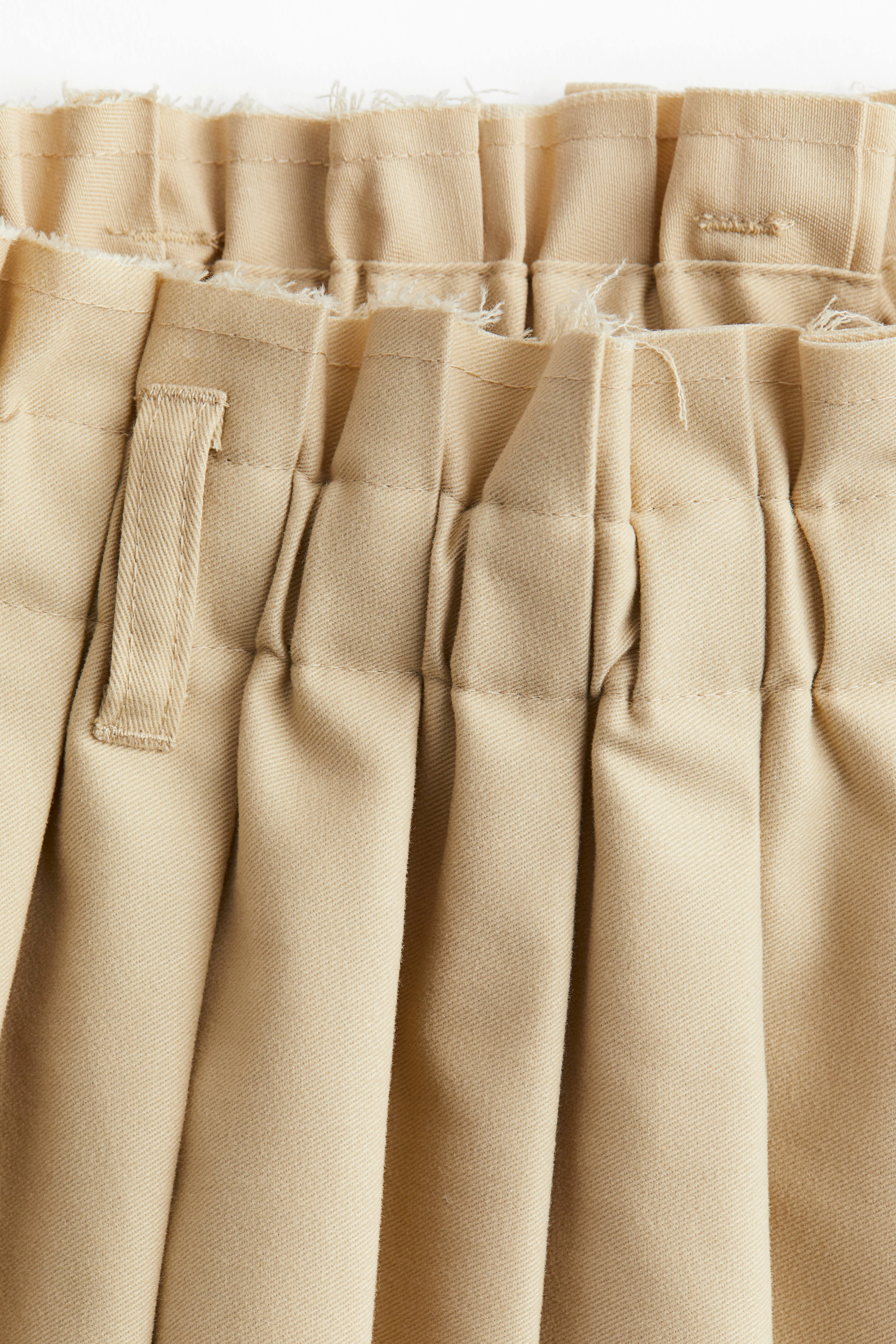 Pleated mini skirt - Regular waist - Mini - Beige - Ladies | H&M GB