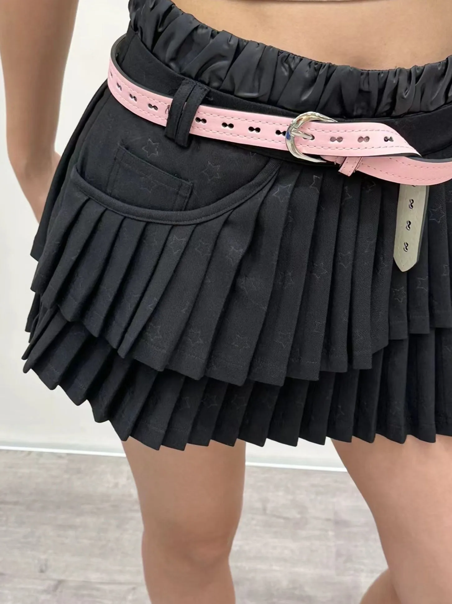 Pleats Tiered Asymmetry Mini-Skirt