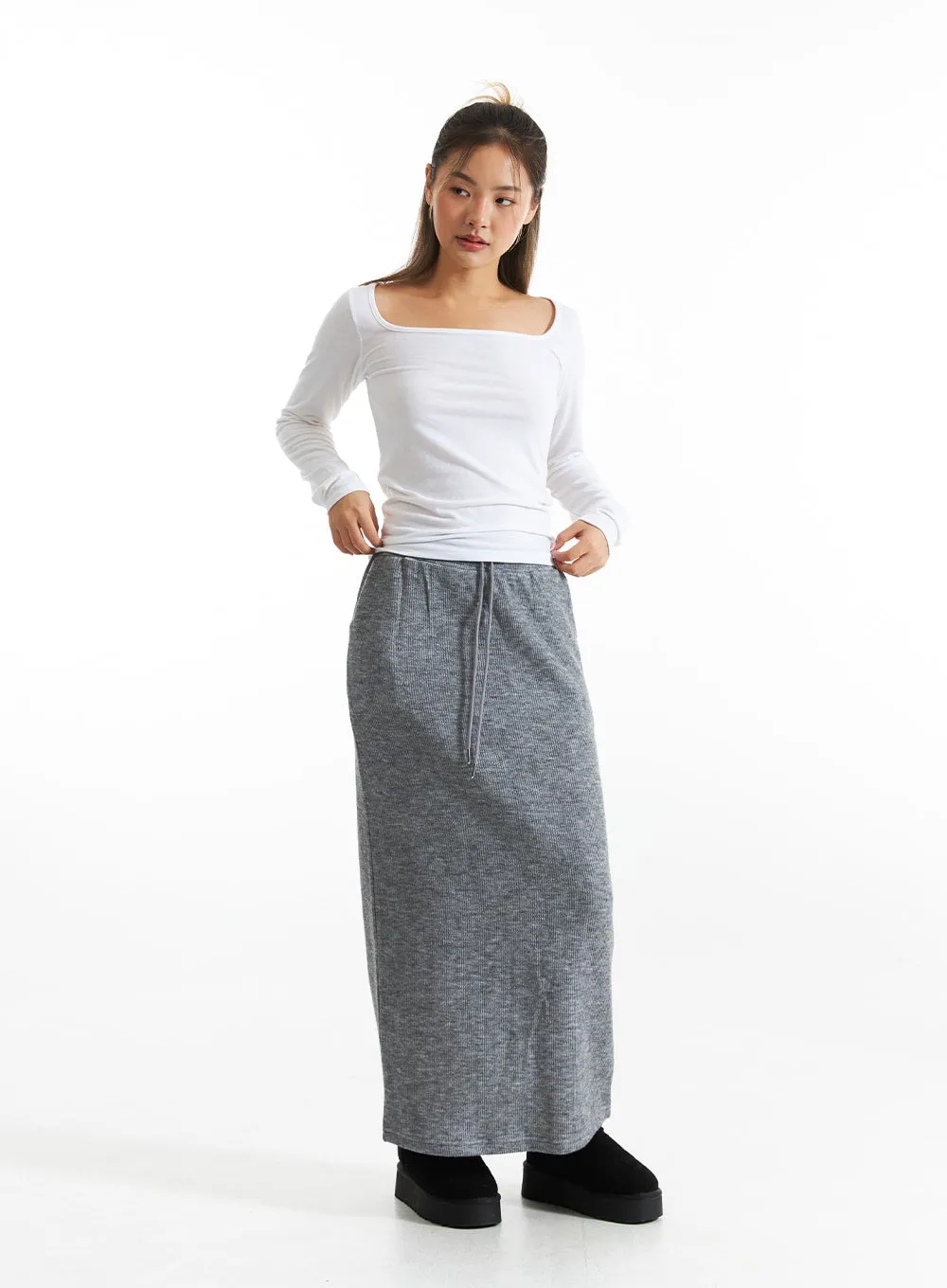 Ribbed Knit Maxi Skirt CO313