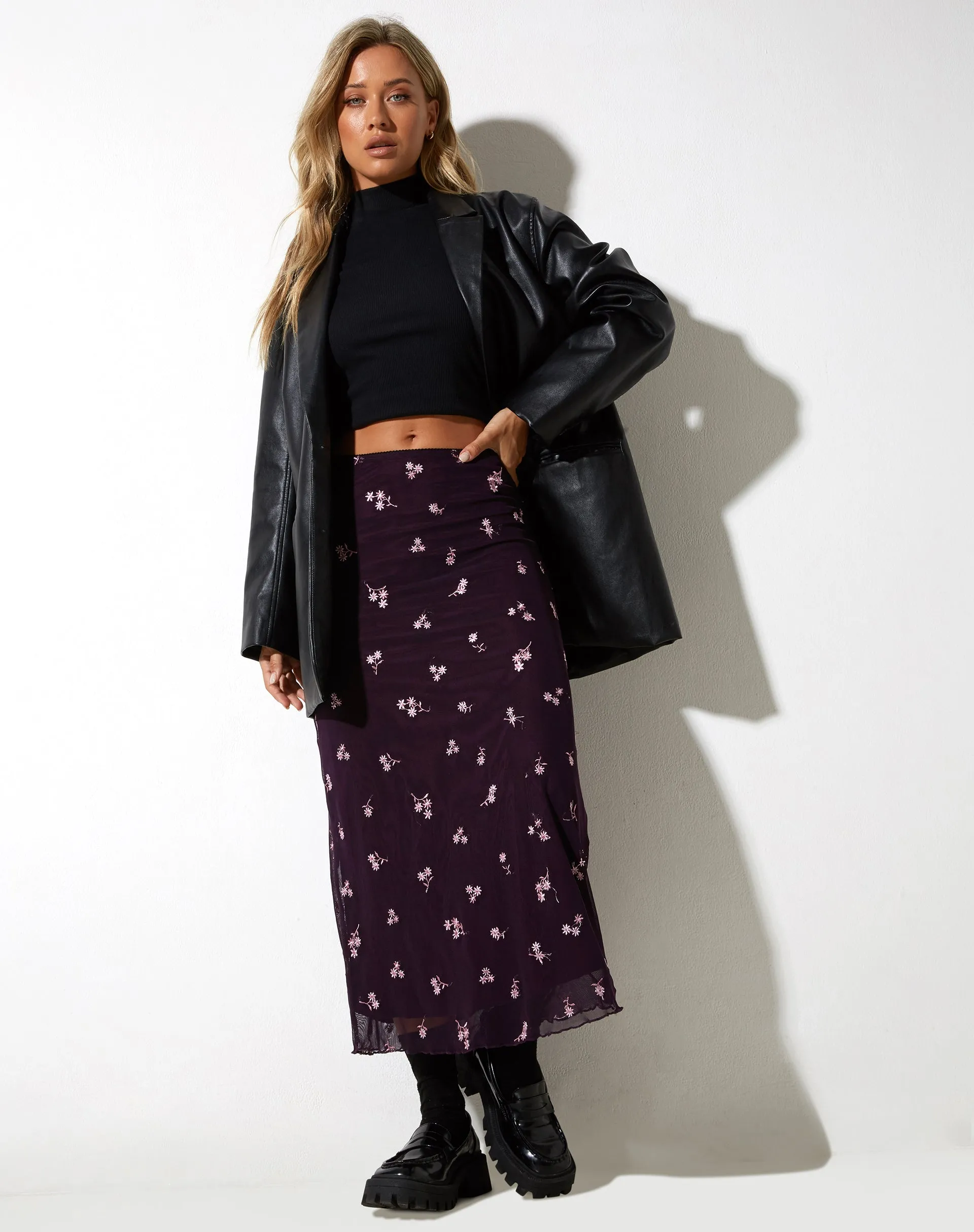 Rindu Maxi Skirt in Plum Daisy Embro