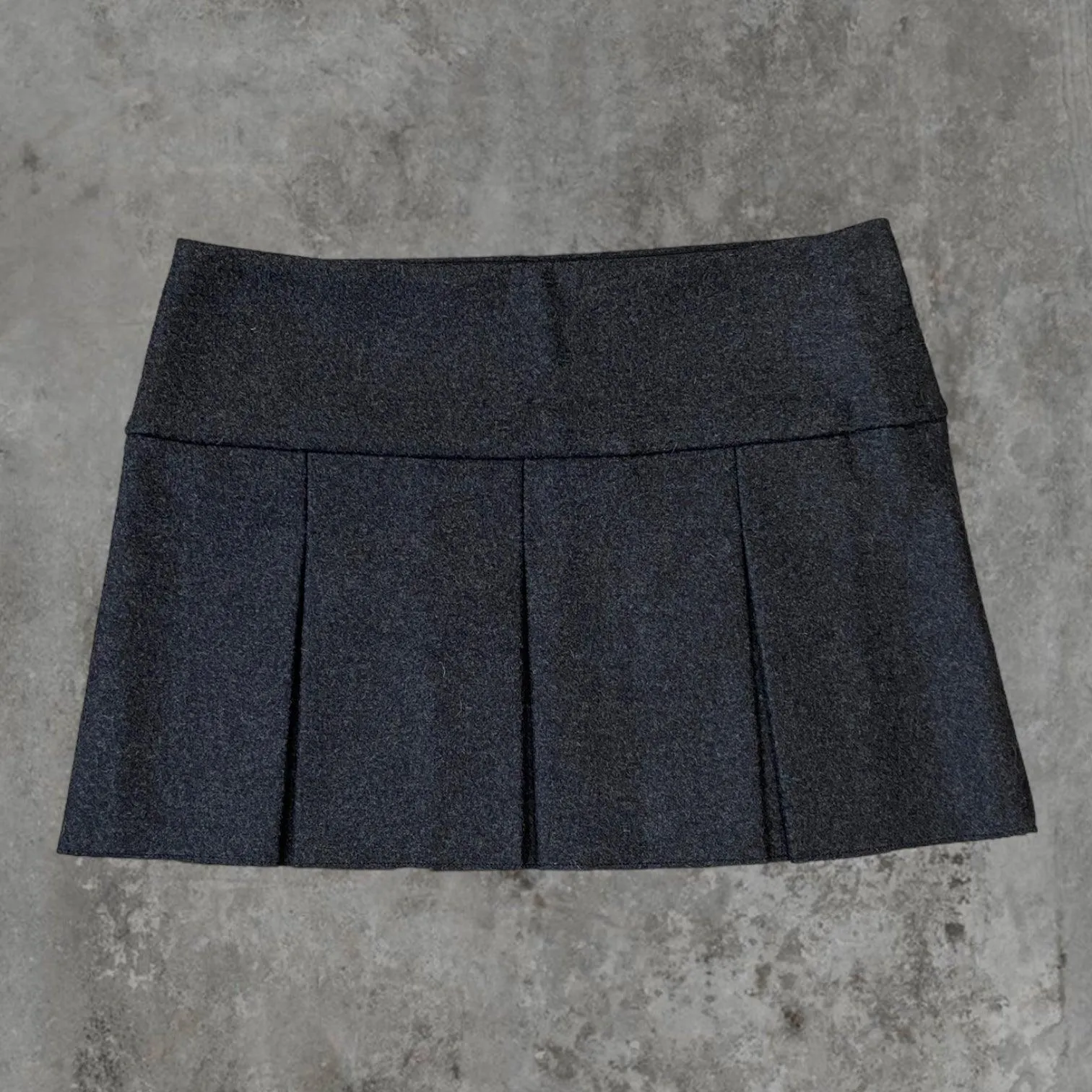 SS10 MIU MIU PLEATED MINI SKIRT - M/L