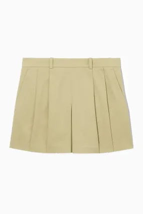 TAILORED PLEATED MINI SKORT - Regular waist - Short - BEIGE - Ladies | H&M GB