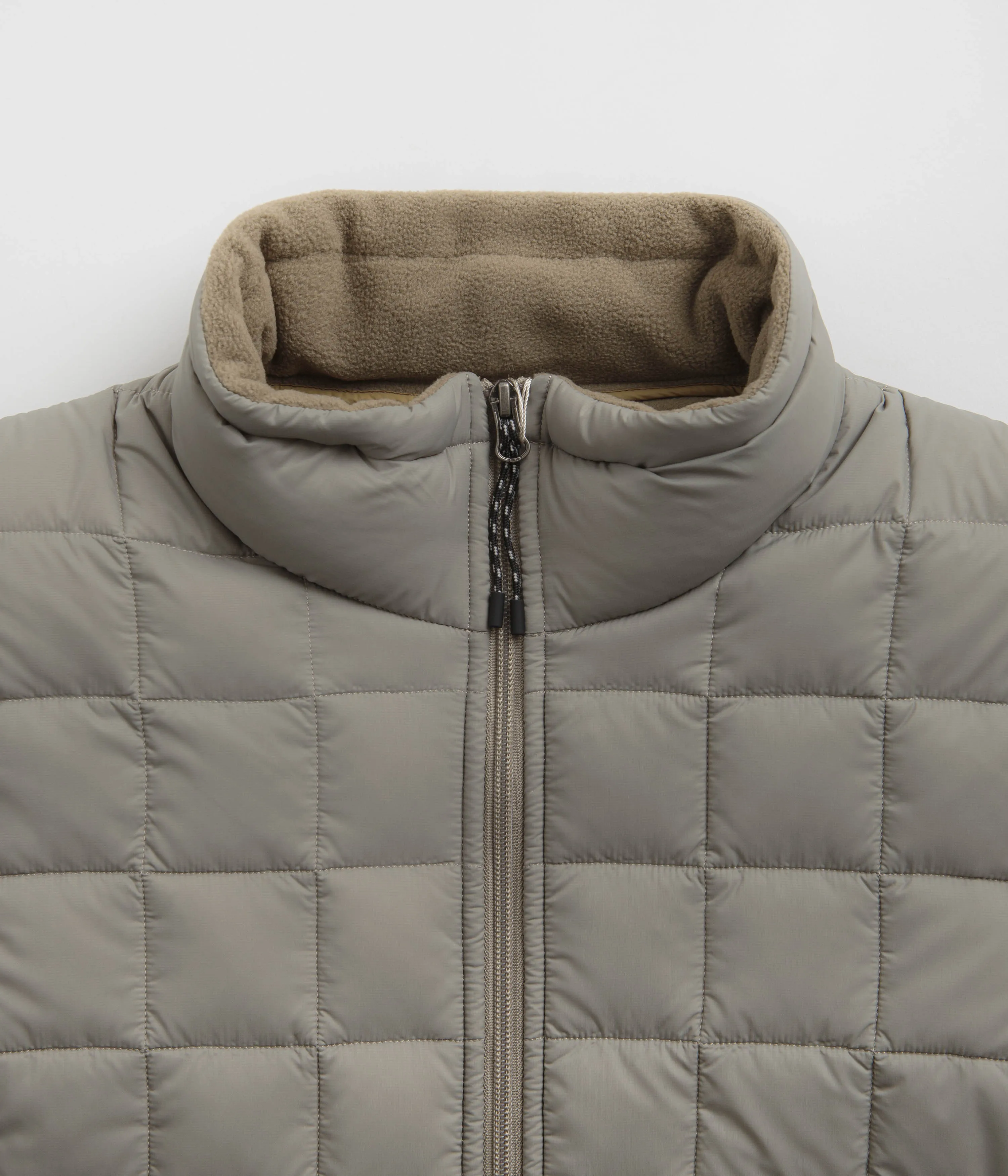 Taion Mountain Hi Neck Freece Down Jacket - Grey / Beige