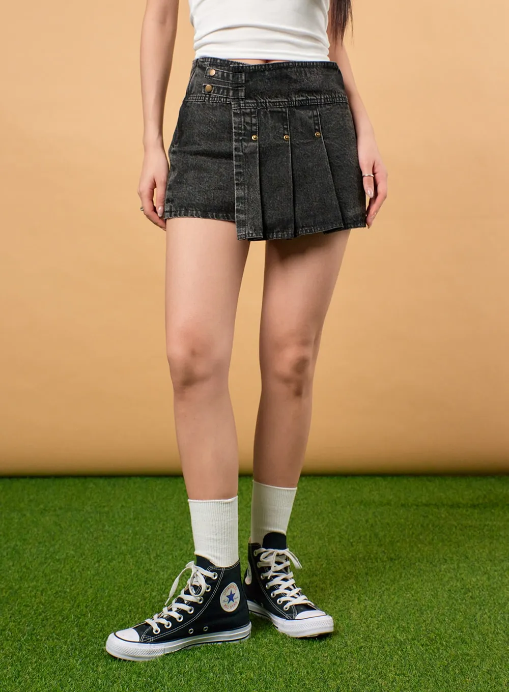 Unbalanced Denim Pleated Mini Skirt IJ430