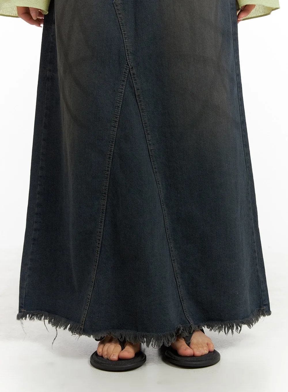 Vintage Rough Hem Denim Maxi Skirt CA403