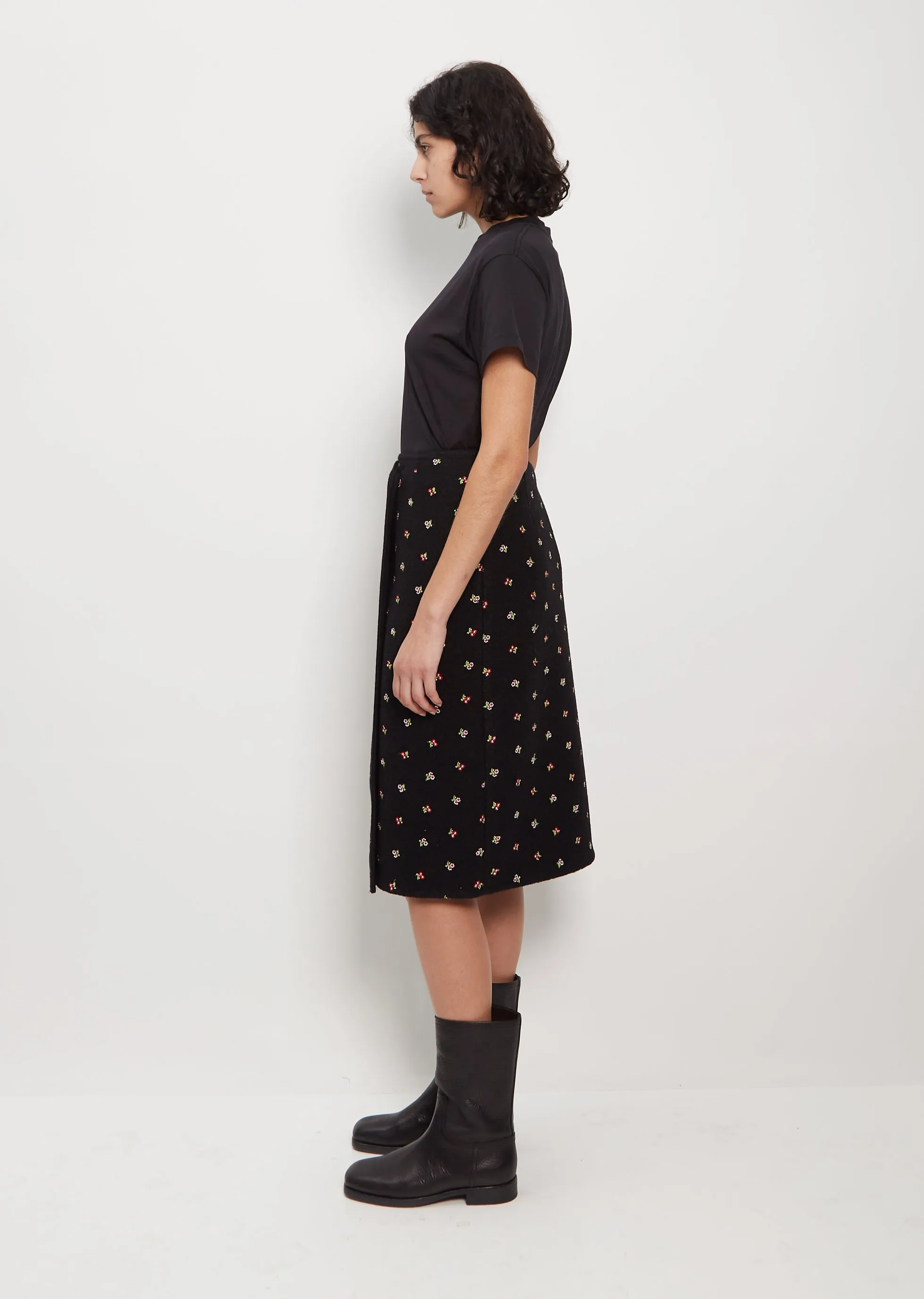 Walker Skirt — Black Flowers