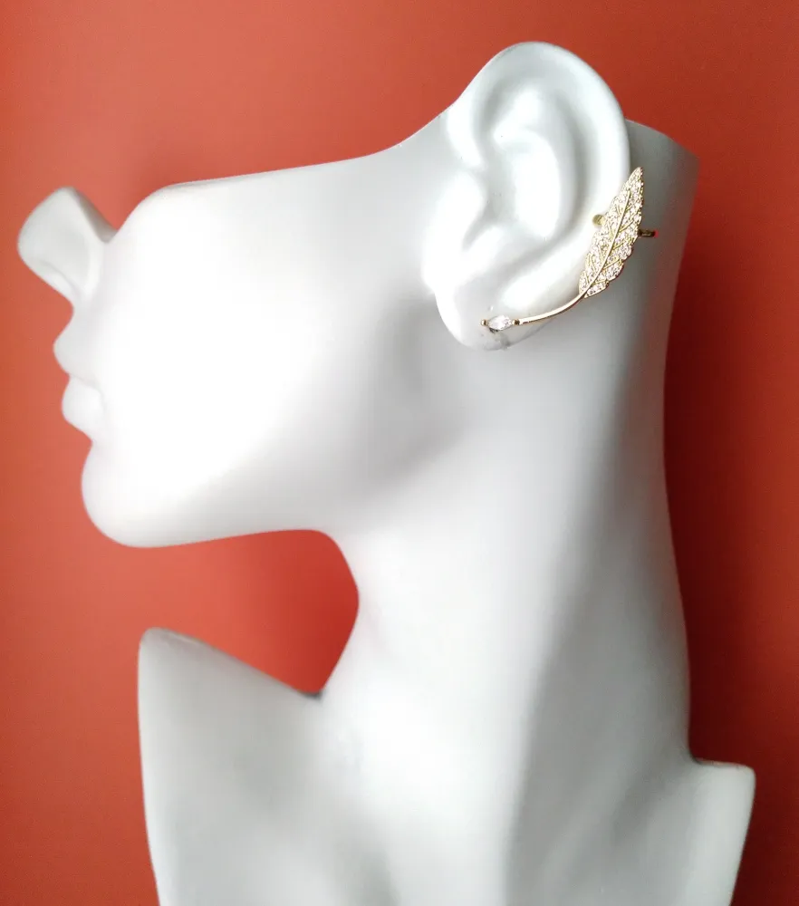 Winter Leaf Ear Cuff